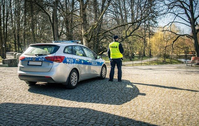 Dzięki działaniom rybnickiej drogówki udało się uniknąć tragedii i uratować życie mieszkańcom palącego się domu